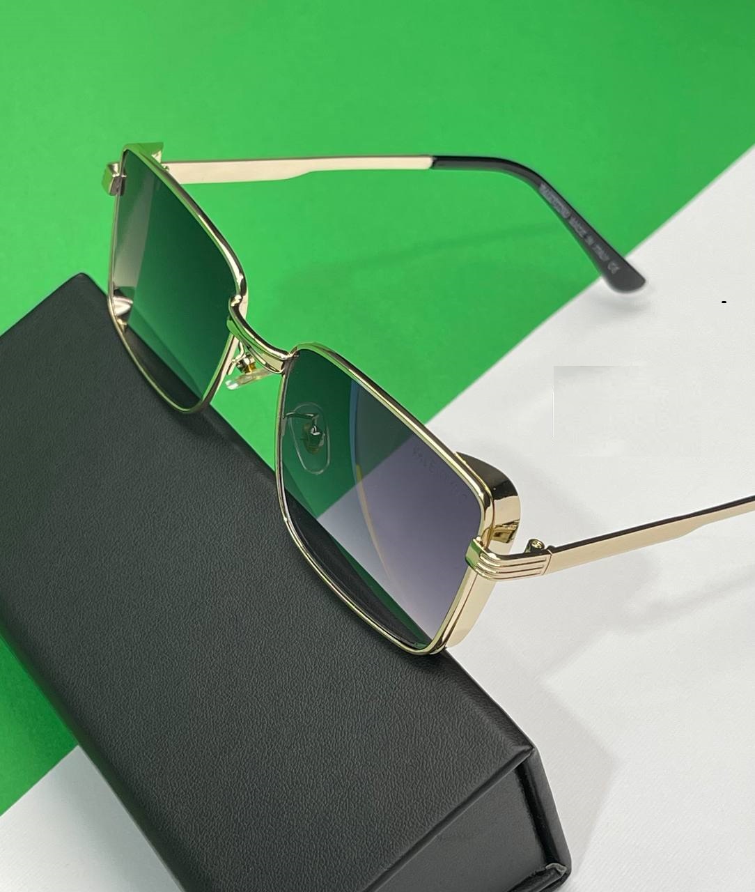 عینک آفتابی برند الوالنتینو رنگ مشکی یووی 400